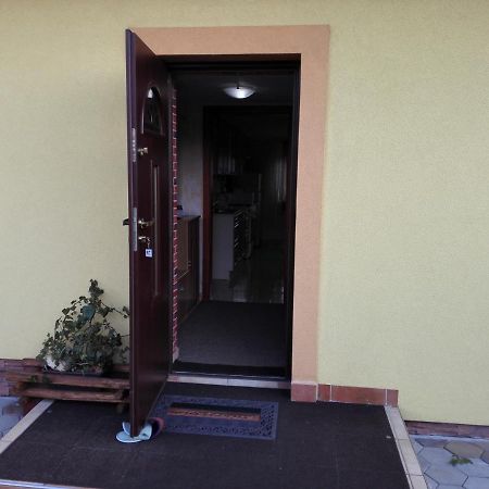 Apartman Slnecnica Poprad Bagian luar foto